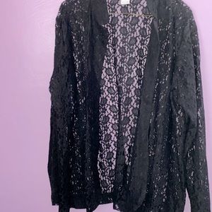 Black lace jacket has no hardware for closure.  Size large- like new condition